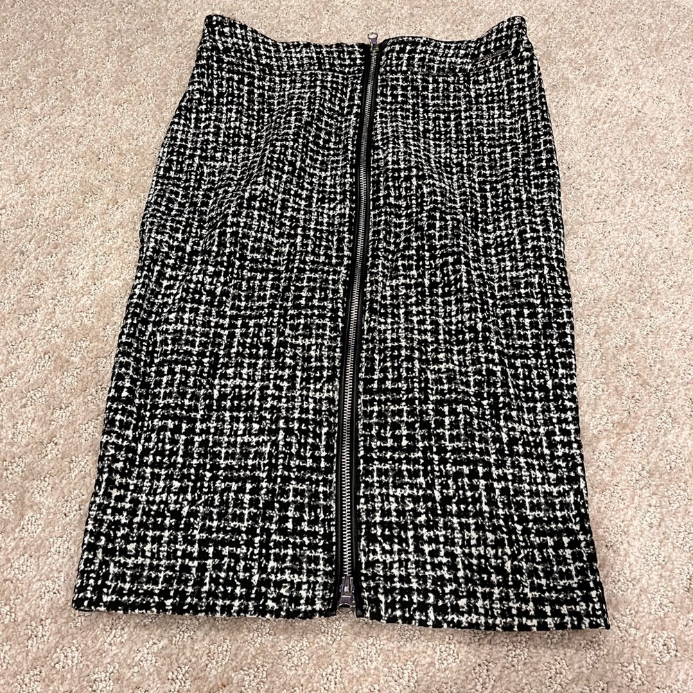 ILTM skirt houndstooth mid calf skirt with full black zipper